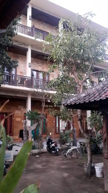Kubu B'dauh Homestay Legian  Bagian luar foto